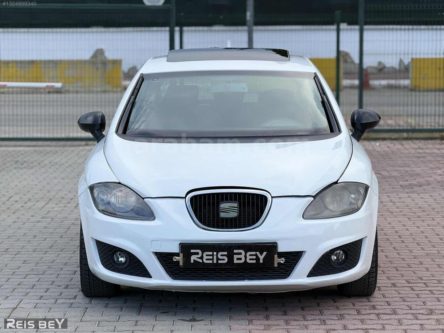 Galeriden Seat Leon 1.4 TSI Style 2011 Model Antalya 250.000 km Beyaz 1