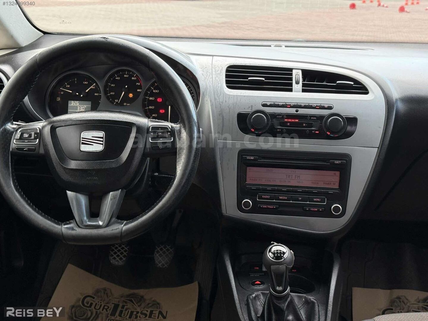 Galeriden Seat Leon 1.4 TSI Style 2011 Model Antalya 250.000 km Beyaz 4