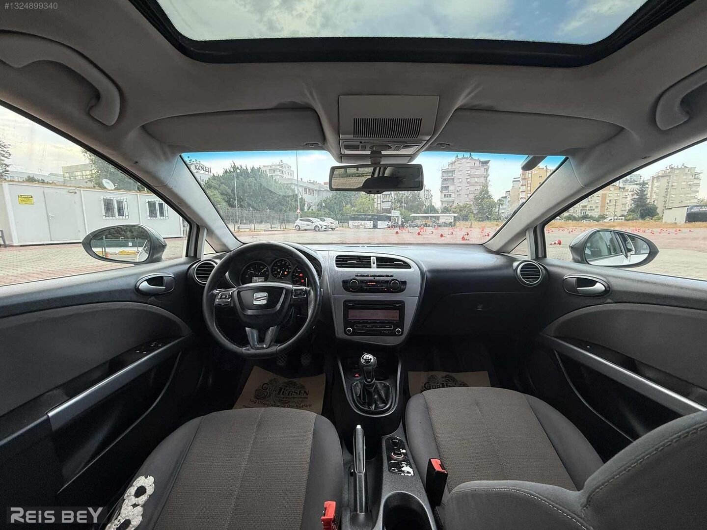 Galeriden Seat Leon 1.4 TSI Style 2011 Model Antalya 250.000 km Beyaz 3