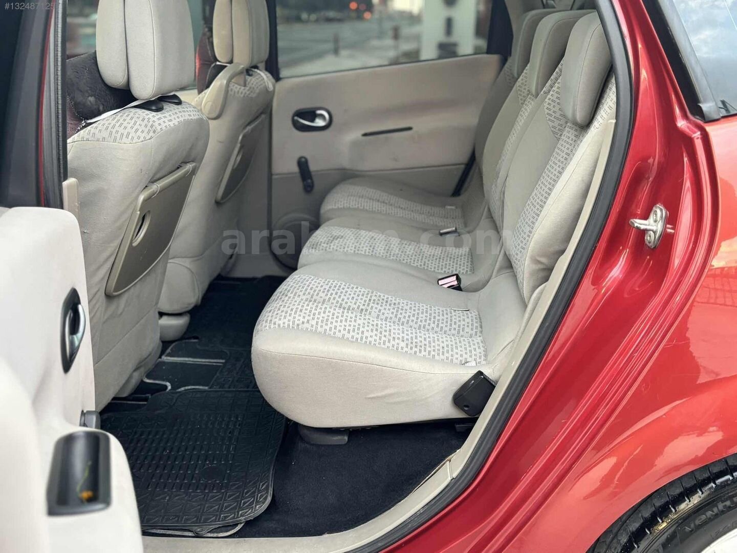 Galeriden Renault Scenic 1.6 Privilege 2007 Model Niğde 230.000 km Bordo 7