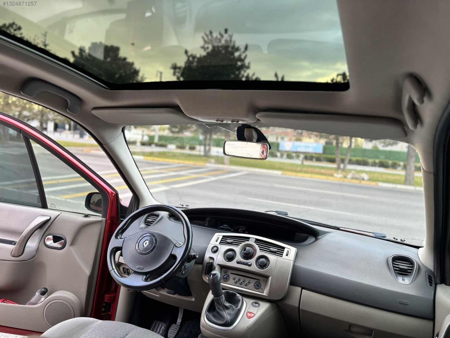 Galeriden Renault Scenic 1.6 Privilege 2007 Model Niğde 230.000 km Bordo 5
