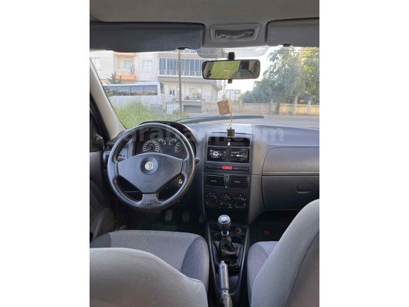 temiz, bakımlı ve masrafsız öğretmenden 1.4 fiyat palio 