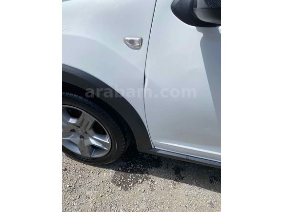 Sahibinden Dacia Sandero 0.9 TCe Stepway Easy-R 2018 Model 