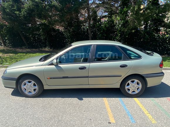 Sahibinden Renault Laguna 2.0 RXE 2001 Model 