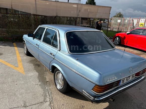 Sahibinden Mercedes - Benz E 200 d 1984 Model