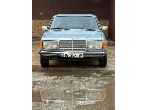 Sahibinden Mercedes - Benz E 200 d 1984 Model