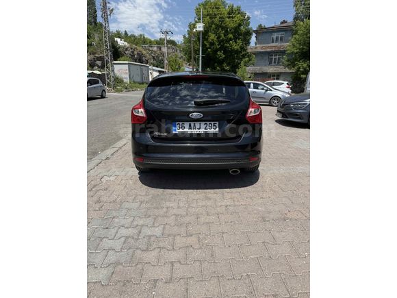 Sahibinden Ford Focus 1.6 Ti-VCT Style 2012 Model 