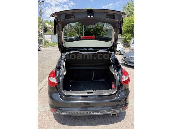 Sahibinden Ford Focus 1.6 Ti-VCT Style 2012 Model 