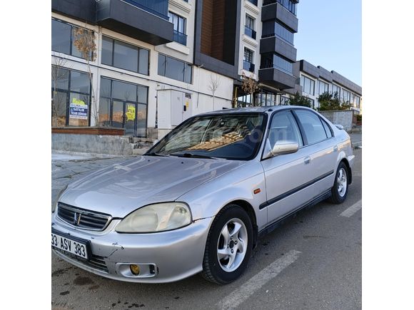 Sahibinden Honda Civic 1.6 i ES 2001 Model