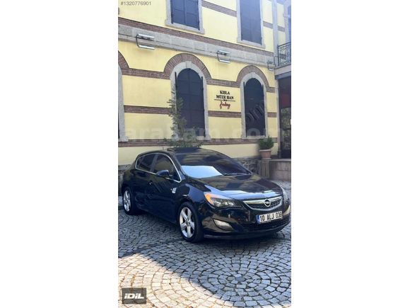 HATASIZ DEĞİŞENSİZ OPEL ASTRA SPORT 2012 SUNROOFLU