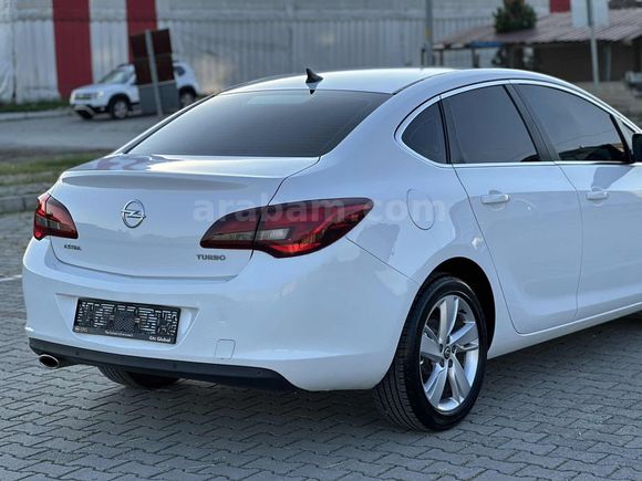 AYKAR'DAN DEĞİŞENSİZ 1.4 T SPORT FUL+FUL 210 BİNDE !!