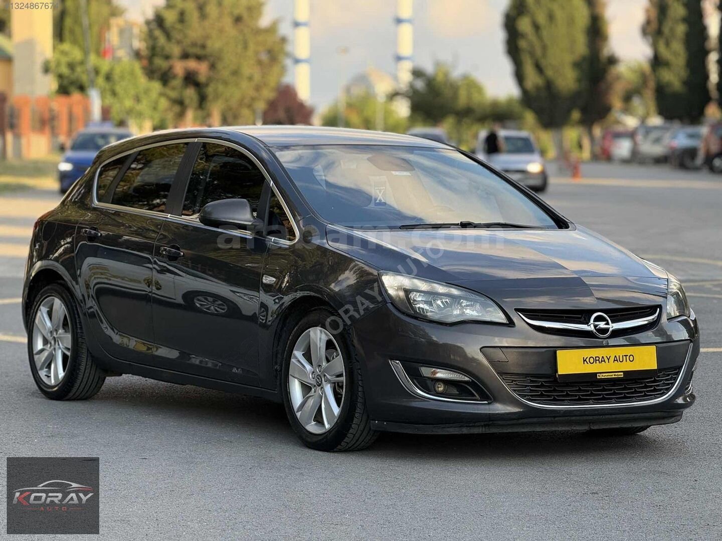 Galeriden Opel Astra 1.4 T Sport 2014 Model Samsun 195.000 km Füme 1