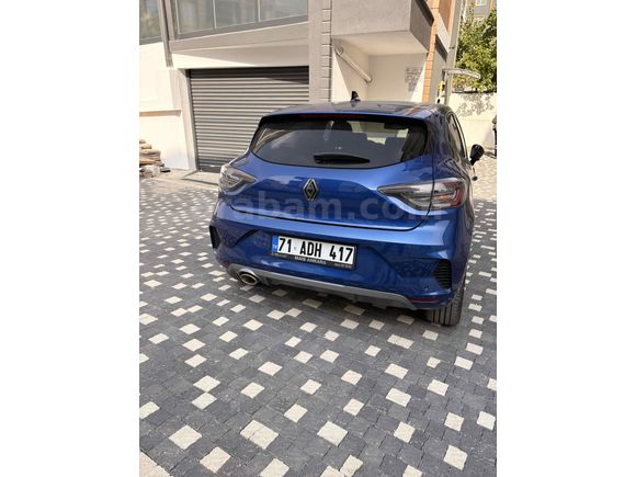 Sahibinden Renault Clio 1.0 TCe Techno Esprit Alpine 2023 Model 