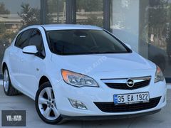 HATASIZ DEĞİŞENSİZ OPEL ASTRA 1.4 TURBO SPORT OTOMATİK DÜŞÜK KM