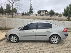 Askeri personelden  Renault Megane 1.6 Dynamique 2004 Model