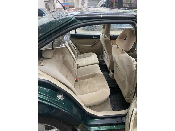 İlk Sahibinden  2000 Model  87.000 km  Değişensiz 