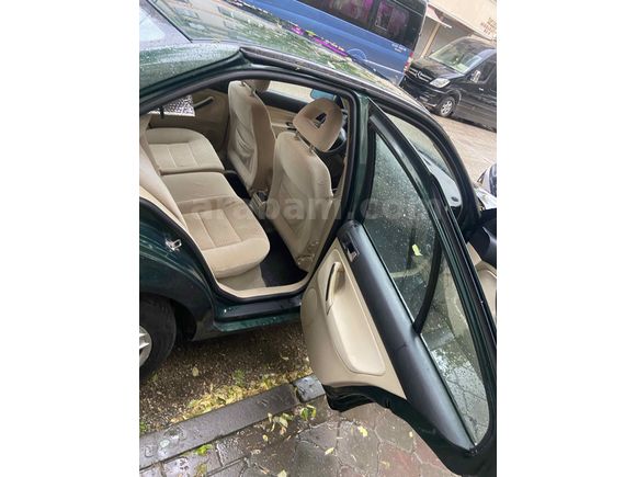 İlk Sahibinden  2000 Model  87.000 km  Değişensiz 