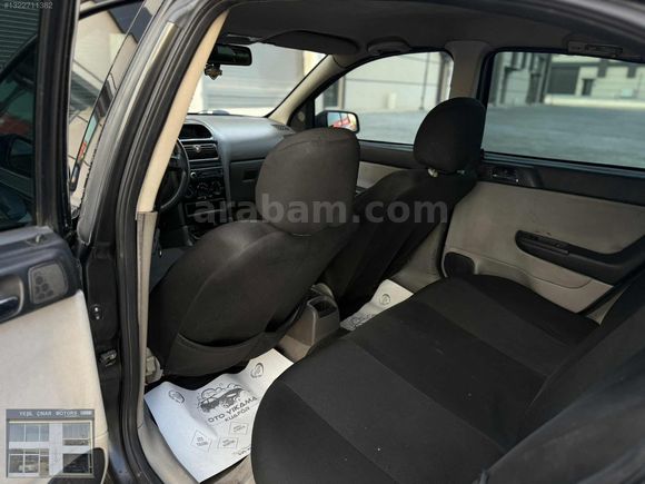 MÜKKEMEL TEMİZLİKTE OPEL ASTRA 1,6 16V