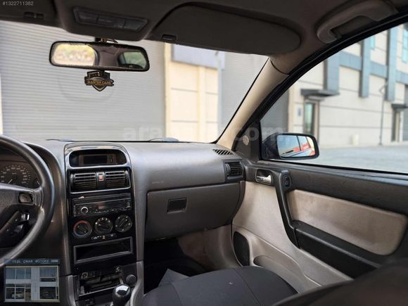 MÜKKEMEL TEMİZLİKTE OPEL ASTRA 1,6 16V