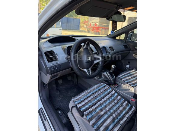 Sahibinden Honda Civic 1.6i VTEC Elegance 2009 Model 
