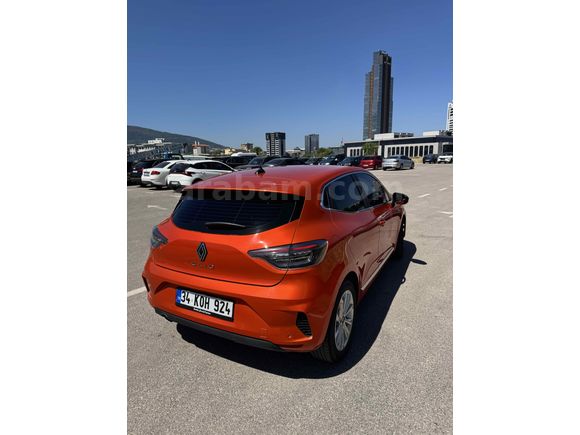 Sahibinden Renault Clio 1.0 TCe Evolution 2024 Model 
