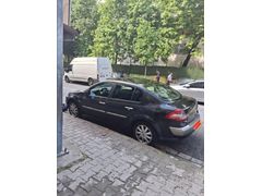 ÖĞRETMENDEN DEĞİŞENSİZ MEGANE 2