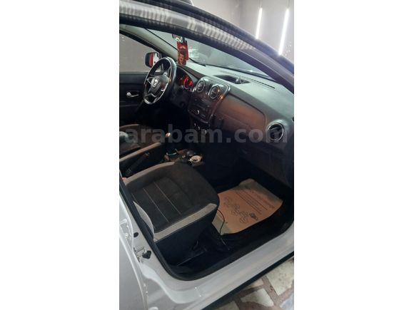 Sahibinden Dacia Sandero 1.0 Stepway 2020 Model