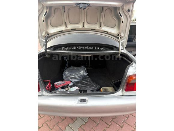 Sahibinden Ford Escort 1.6 CLX 1997 Model