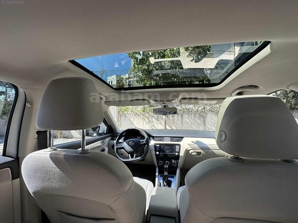 DEMİRHAN OTODAN SKODA OCTAVIA SUNROFLU