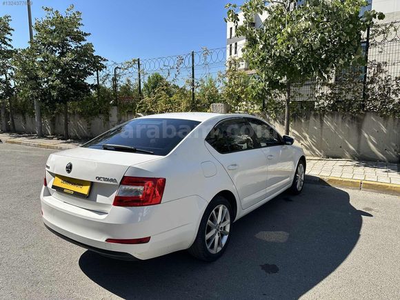 DEMİRHAN OTODAN SKODA OCTAVIA SUNROFLU
