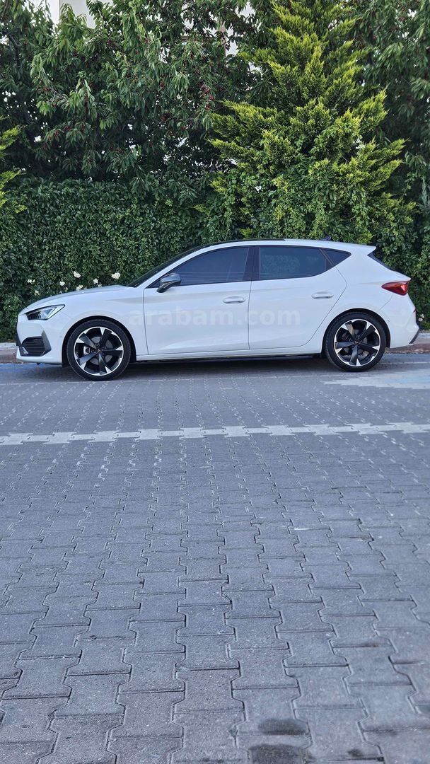 Sahibinden Cupra Leon 1.5 eTSI Standart 2023 Model Kayseri 20.000 km Beyaz 5