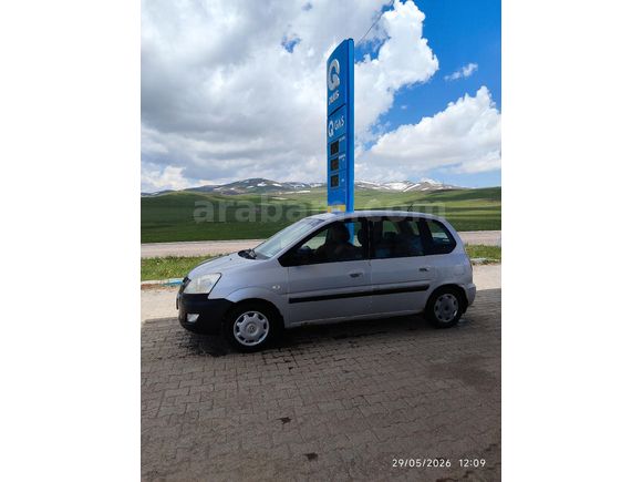 Sahibinden Hyundai Matrix 1.5 CRDi Select 2010 Model  250.000 km Gri
