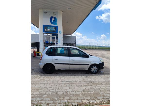 Sahibinden Hyundai Matrix 1.5 CRDi Select 2010 Model  250.000 km Gri