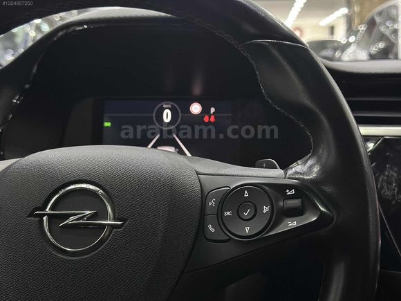 **1BOYA*49BİNDE**OPEL CORSA*ULTİMATE*130HP*CAM TAVAN*GERİ GÖRÜŞ*