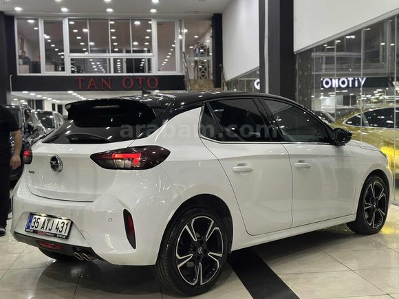 **1BOYA*49BİNDE**OPEL CORSA*ULTİMATE*130HP*CAM TAVAN*GERİ GÖRÜŞ*