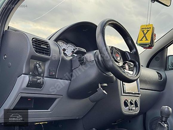 AKBULUT MOTORLU ARAÇLARDAN 2001 CORSA KLİMA COSMO SONAR