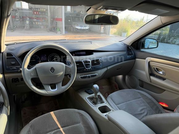 ASLAN OTOMOTİV / Renault Laguna 1.5Dci 110HP