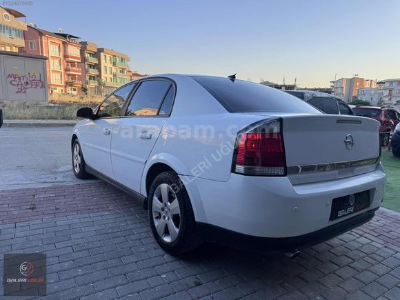 GALERİ UĞUR'DAN 2004 OPEL VECTRA 1.6 EDİTİON
