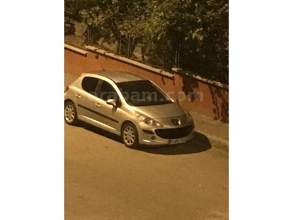 Sahibinden Peugeot 207 1.4 HDi Trendy 2008 Model  306.000 km Gri