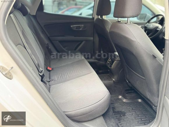 APAYDIN OTOMOTİV'den SEAT LEON 1.2TSİ STYLE BOYASIZ & GERİ GÖRÜŞ