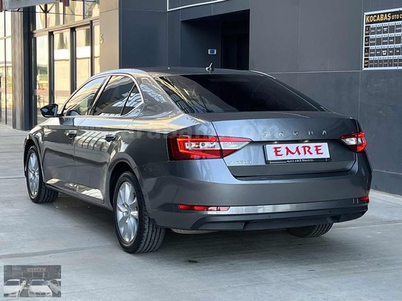 DEĞİŞENSİZ - 2022 1.5 TSI PREMİUM