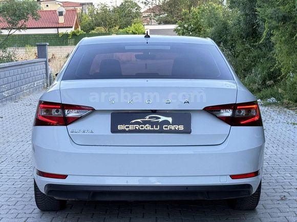 FIRSAT ARACI 2021 Superb 1.5 TSI ACT PREMİUM DSG