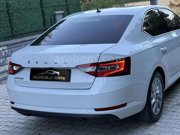 FIRSAT ARACI 2021 Superb 1.5 TSI ACT PREMİUM DSG