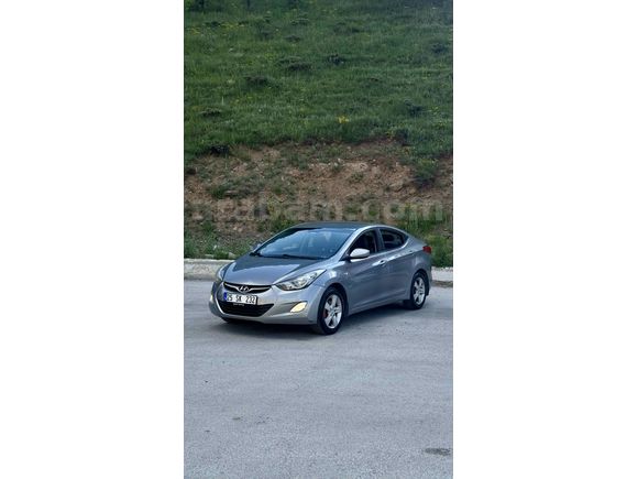 Sahibinden Hyundai Elantra 1.6 D-CVVT Style 2013 Model 
