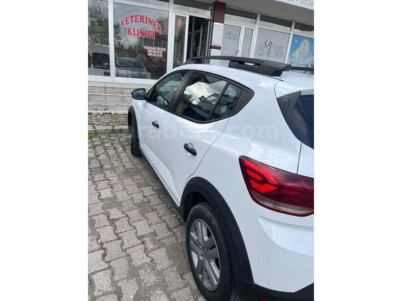 Sahibinden Dacia Sandero Stepway 1.0 Tce Essential 2023 Model 