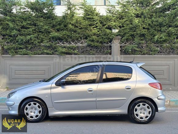 - UÇAK AUTO - 2005 MODEL PEUGEOT 206 CAM TAVANLI EMSALSİZ