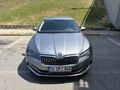 Superb 1.6 TDI Greentech Premium DSG %20 FATURALI