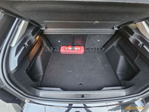 2023 CITREON C4 SHİNE OTOMATIK BOYASIZ 34.000 KM