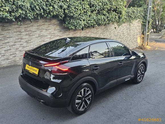2023 CITREON C4 SHİNE OTOMATIK BOYASIZ 34.000 KM