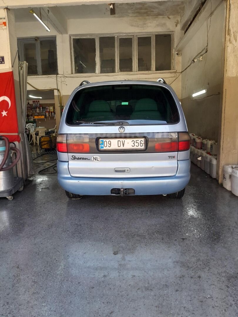 Sahibinden Volkswagen Sharan 1.9 TDI 2000 Model Aydın 300.000 km Mavi (metalik) 3